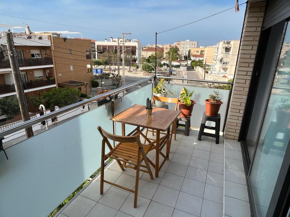 Apartamento Atico En Cubelles Playa Exterior foto